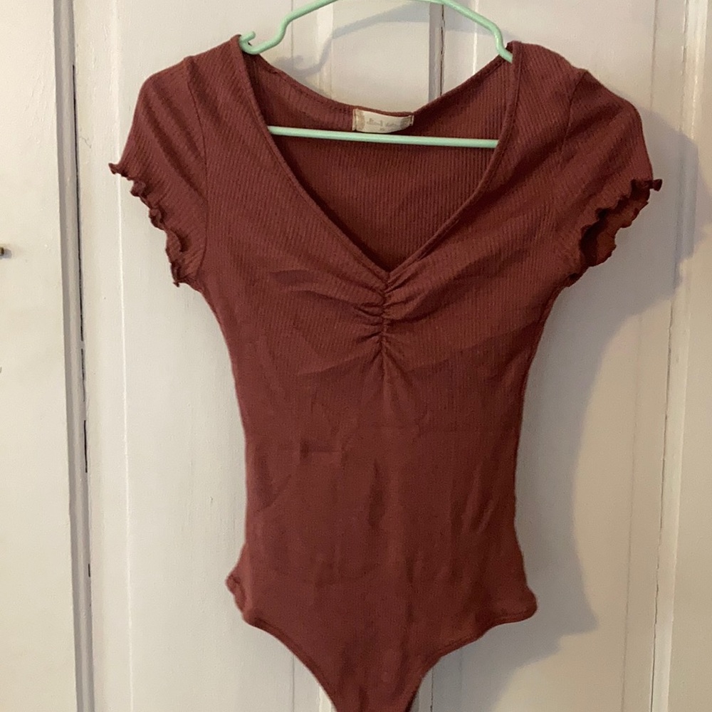 V neck bodysuit